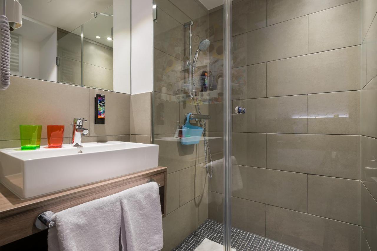 - The Niu, Welly By Ihg 3* Kiel
